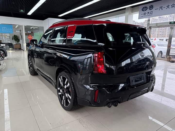 Mini Countryman JCW 2024 2024款 2.0T JOHN COOPER WORKS