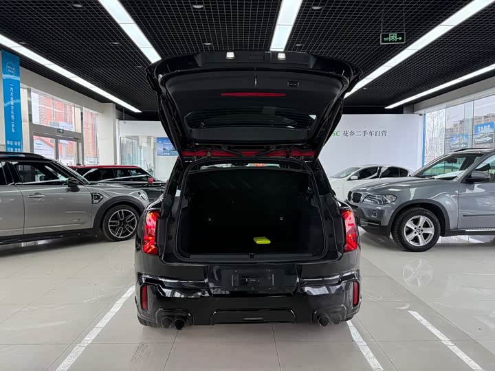 Mini Countryman JCW 2024 2024款 2.0T JOHN COOPER WORKS