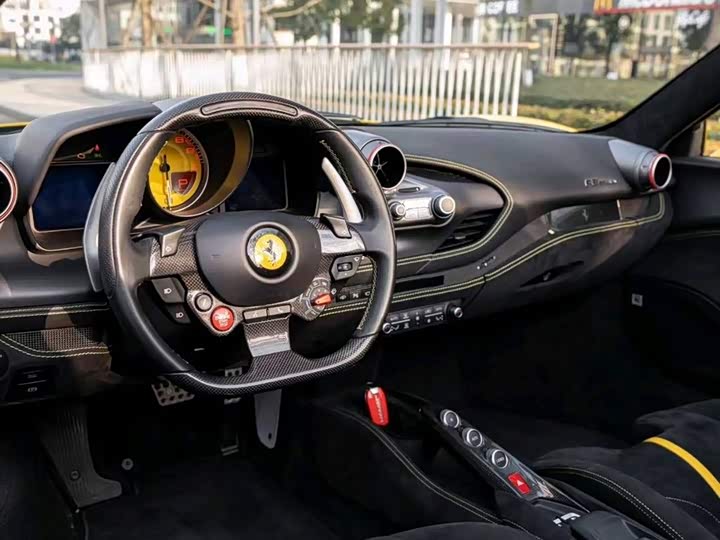 Ferrari F8 2020 2020款 Spider 3.9T V8