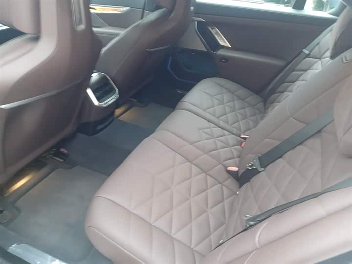 BMW 7 Series 2023 2023款 735Li 豪华套装