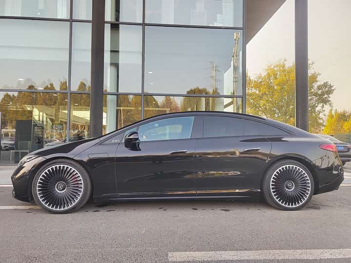 Mercedes-Benz EQS AMG 2022 2022款 AMG EQS 53 4MATIC+