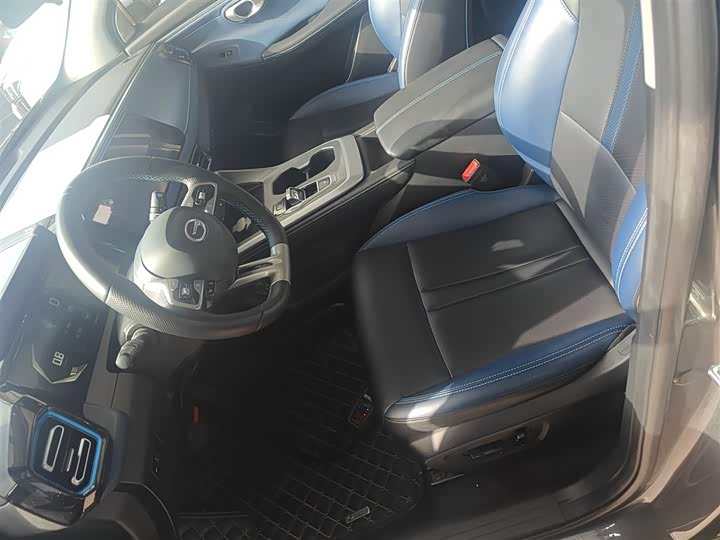 GAC Trumpchi GS3 2023 2023款 影速 270T R-STYLE版