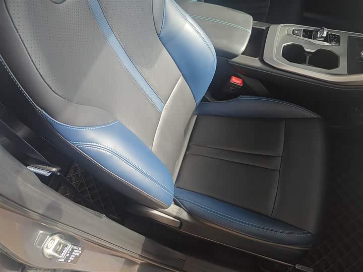 GAC Trumpchi GS3 2023 2023款 影速 270T R-STYLE版