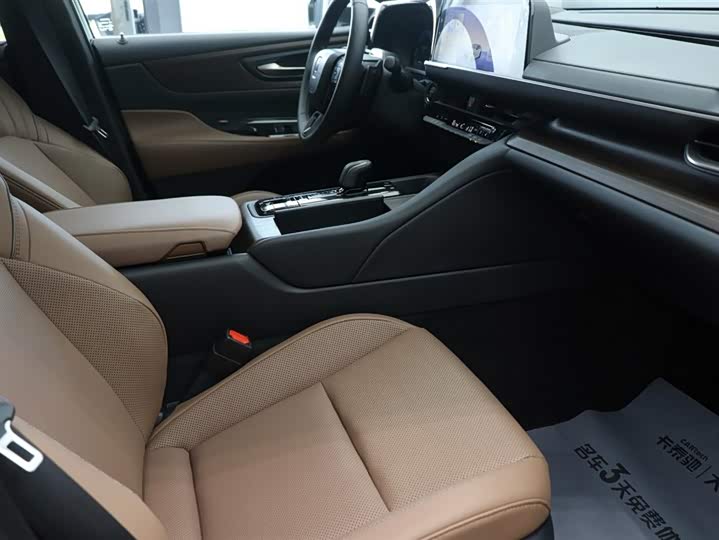 Toyota Crown Sedan 2024 2024款 2.5L 至尊版