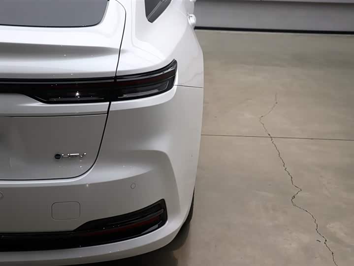 Toyota Crown Sedan 2024 2024款 2.5L 至尊版