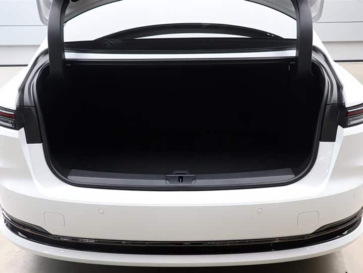 Toyota Crown Sedan 2024 2024款 2.5L 至尊版