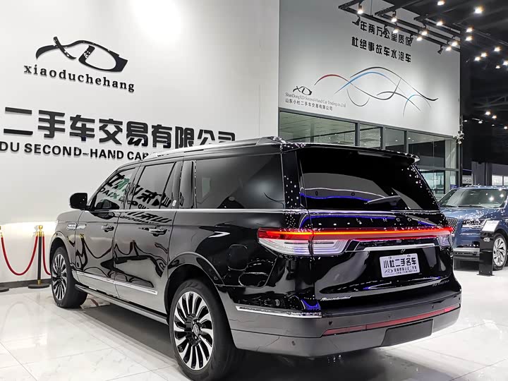 Lincoln Navigator 2022 2022款 3.5T 长轴总统版