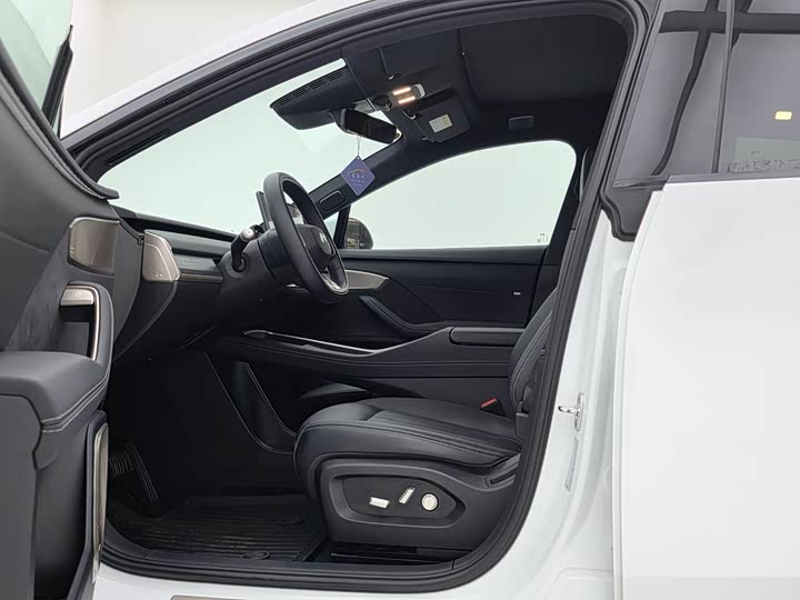 Nio Onvo L60 2024 2024款 60kWh 后驱版