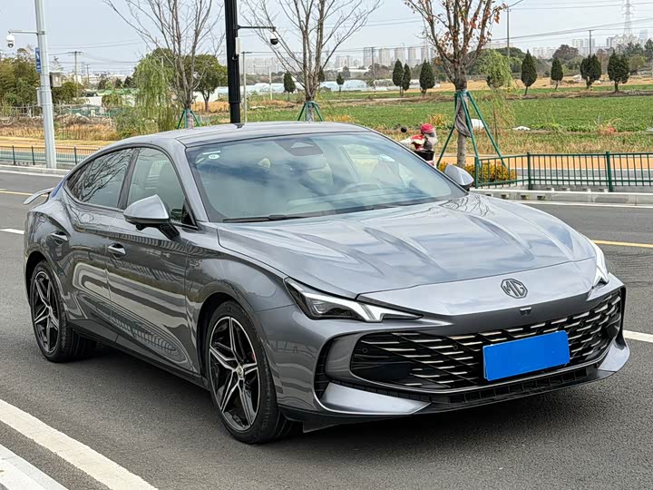 MG Motor 7 2025 2025款 2.0T Trophy+ 超级智驾版