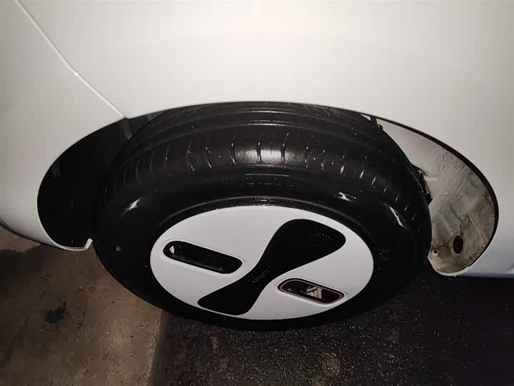 Changan Qiyuan (Nevo) Lumin 2026 2026款 宝藏版 205km 酷爱米 宁德