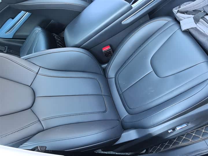 Bestune T90 2023 2023款 1.5T DCT 自动尊贵型