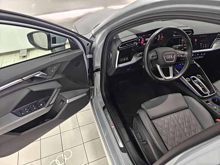 Audi A3 2025 2025款 Sportback 35TFSI 飞驰尊享型