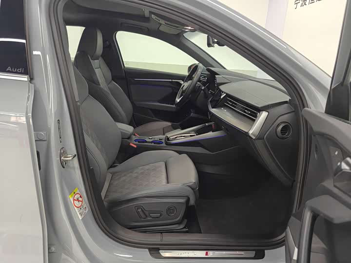 Audi A3 2025 2025款 Sportback 35TFSI 飞驰尊享型
