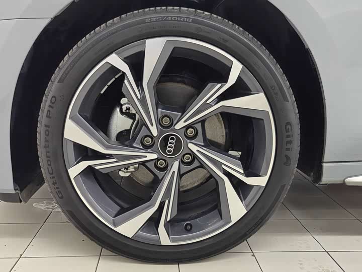 Audi A3 2025 2025款 Sportback 35TFSI 飞驰尊享型