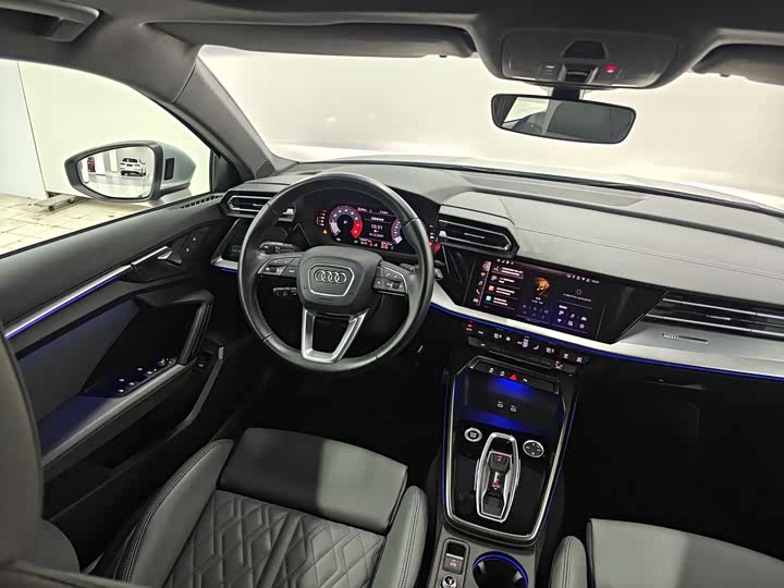 Audi A3 2025 2025款 Sportback 35TFSI 飞驰尊享型