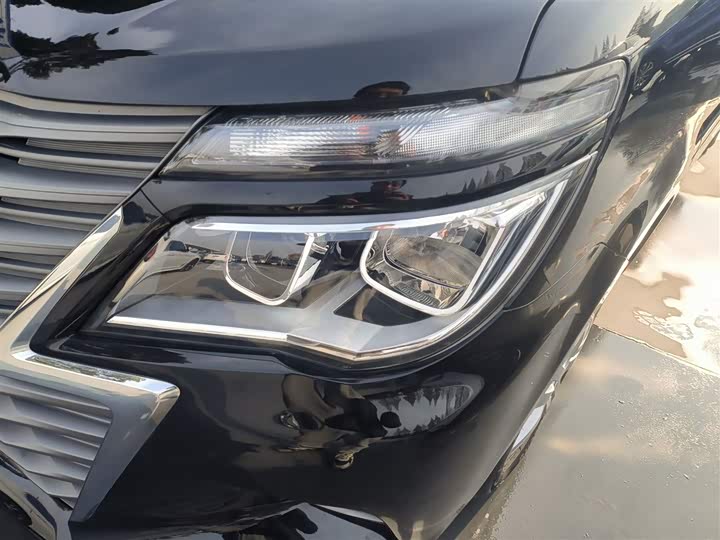 Dongfeng Forthing Lingzhi M5 2023 2023款 M5L 1.6L 基本型 7座