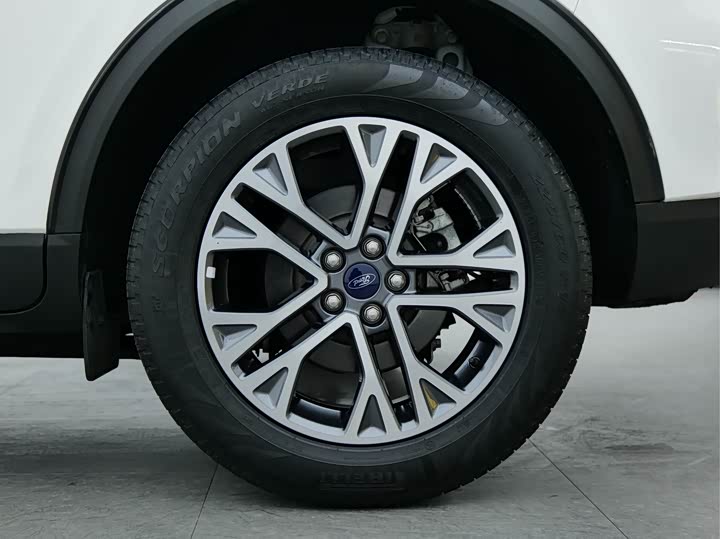 Ford Escape 2020 2020款 EcoBoost 245 四驱耀享款