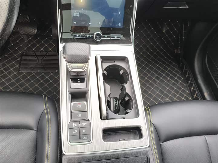 Roewe RX5 Hybrid 2020 2020款 ePLUS 国潮荣麟豪华版