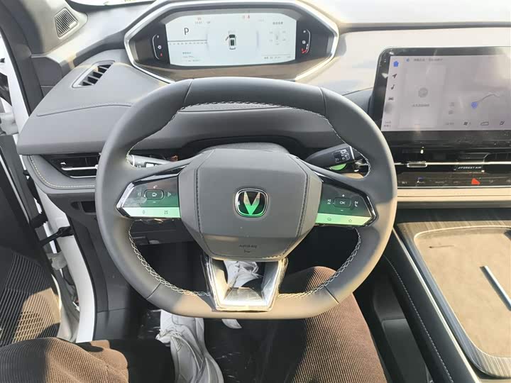 Changan CS55 Plus Hybrid 2025 2025款 智慧新蓝鲸 125km 战舰版