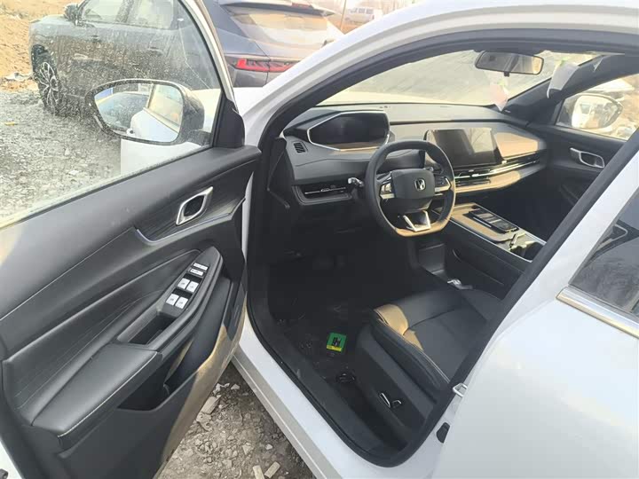 Changan CS55 Plus Hybrid 2025 2025款 智慧新蓝鲸 125km 战舰版