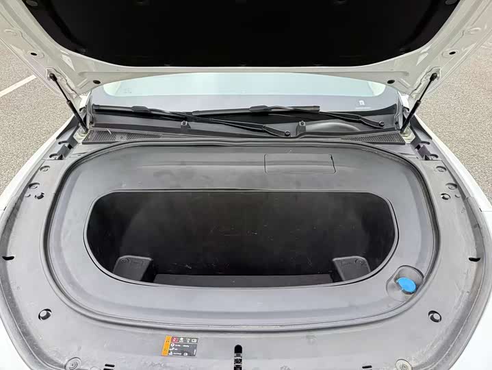 Roewe D7 2023 2023款 EV 510km 后驱旗舰版