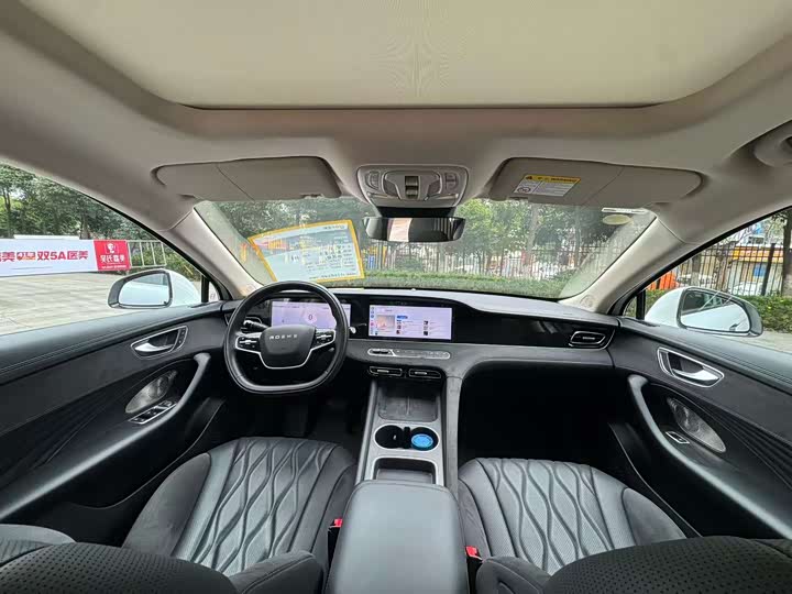 Roewe D7 2023 2023款 EV 510km 后驱旗舰版