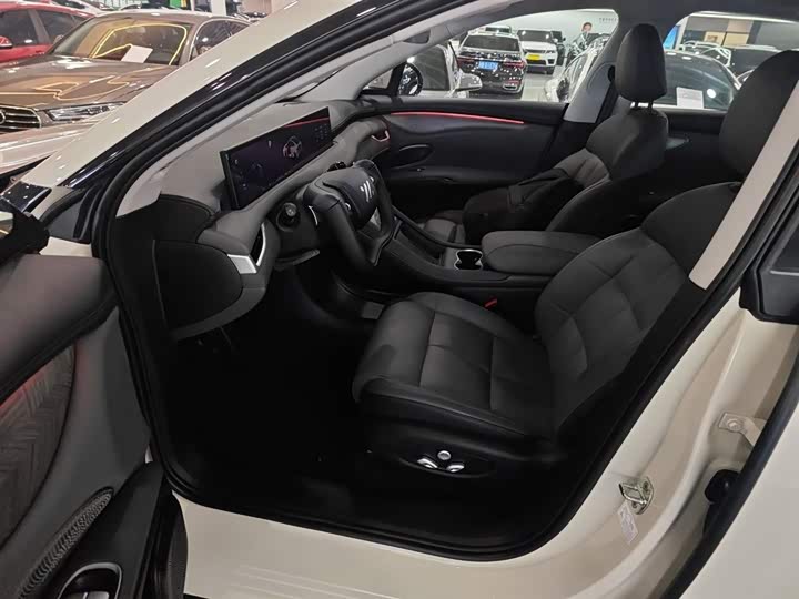 IM motors LS6 2025 2025款 灵蜥智驾版