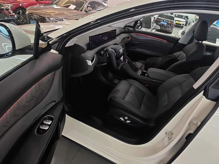 IM motors LS6 2025 2025款 灵蜥智驾版