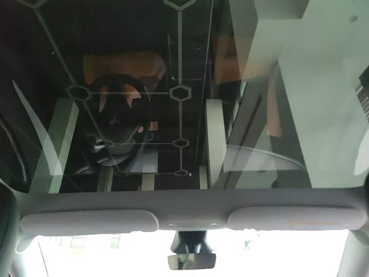 Tesla Model Y 2024 2024款 长续航全轮驱动版