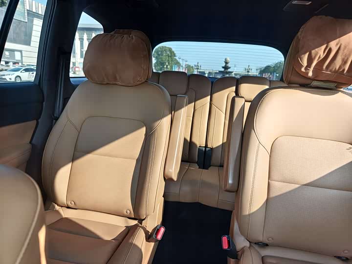 LiXiang One 2021 2021款 增程6座版