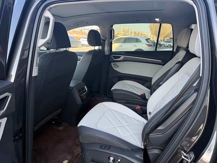 Volkswagen Talagon 2026 2026款 450TSI 四驱旗舰 6座