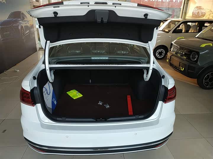 Volkswagen Bora 2025 2025款 改款 200TSI DSG悦行导航版