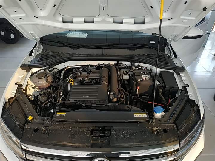 Volkswagen Bora 2025 2025款 改款 200TSI DSG悦行导航版