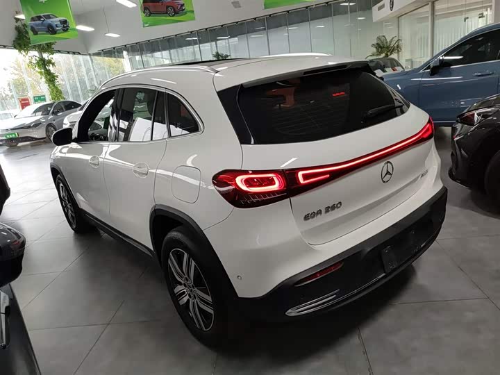Mercedes-Benz EQA 2022 2022款 EQA 260