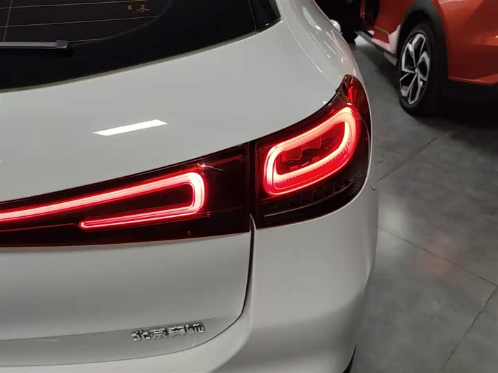 Mercedes-Benz EQA 2022 2022款 EQA 260