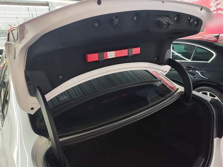 BMW 1 Series 2023 2023款 120i M运动曜夜版