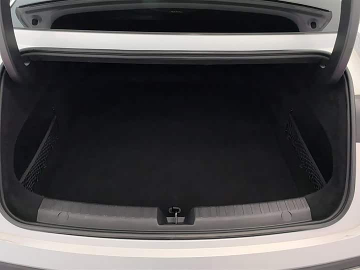 Geely Galaxy E8 2024 2024款 665km 后驱星舰 远航版