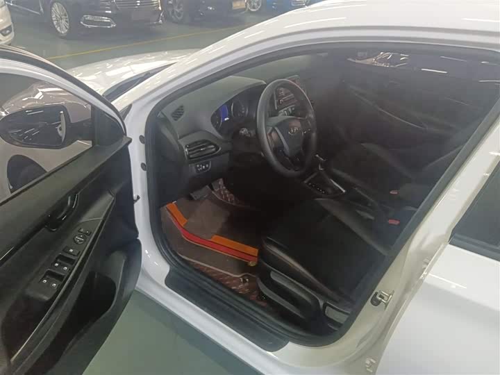 Hyundai Celesta 2020 2020款 1.6L 自动GL悦目版