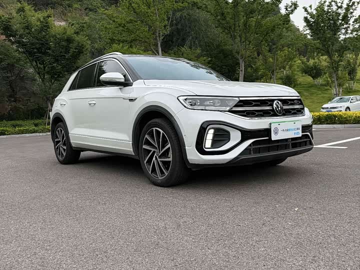 Volkswagen T-Roc 2023 2023款 300TSI DSG两驱星光版