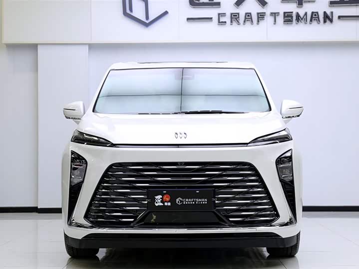 Buick GL8 ES 2025 2025款 陆尊 智享版