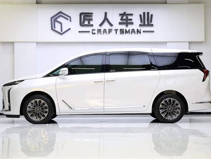 Buick GL8 ES 2025 2025款 陆尊 智享版