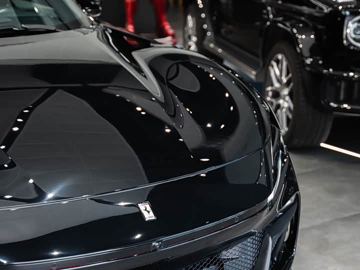 Ferrari Purosangue 2023 2023款 6.5L V12