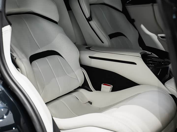 Ferrari Purosangue 2023 2023款 6.5L V12