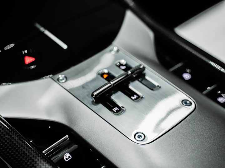 Ferrari Purosangue 2023 2023款 6.5L V12