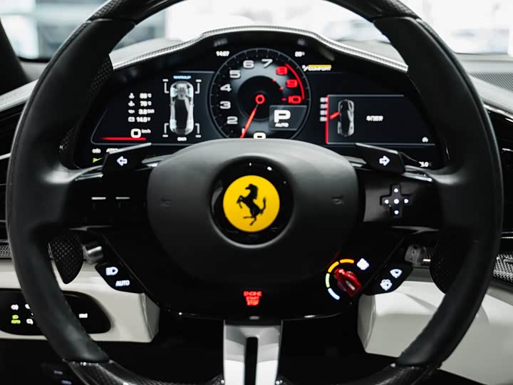 Ferrari Purosangue 2023 2023款 6.5L V12