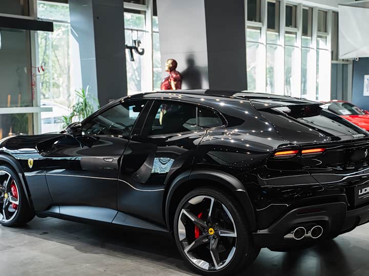 Ferrari Purosangue 2023 2023款 6.5L V12