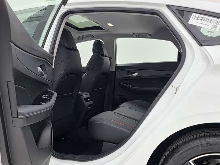 Geely Binrui 2024 2024款 缤瑞COOL 1.5T DCT冠军版