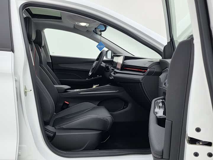 Geely Binrui 2024 2024款 缤瑞COOL 1.5T DCT冠军版