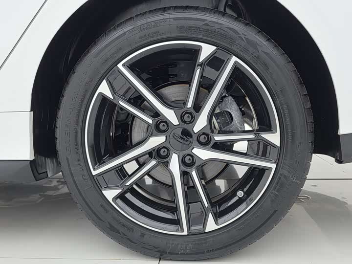 Geely Binrui 2024 2024款 缤瑞COOL 1.5T DCT冠军版