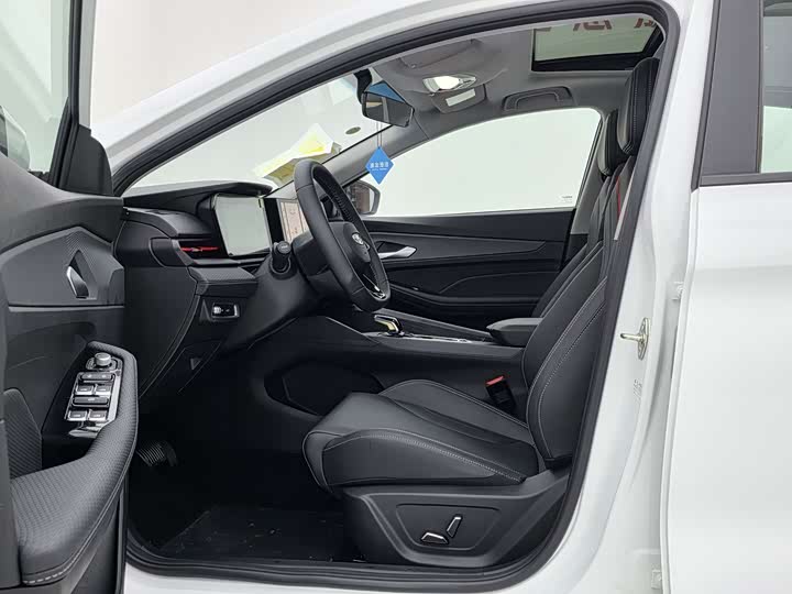 Geely Binrui 2024 2024款 缤瑞COOL 1.5T DCT冠军版